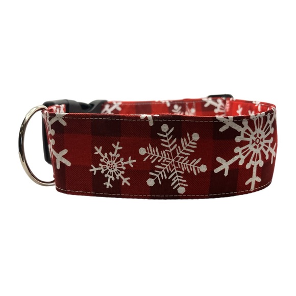 2” Christmas Dog Collar - Red/Snowflakes - Picture 1 of 3